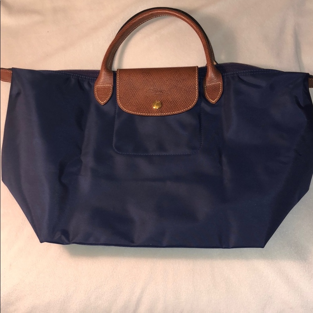 Longchamp purse